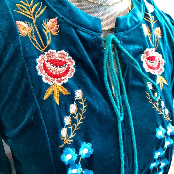 Aqua Velvet floral Embroidered Dress/Top - Picture 2 of 4